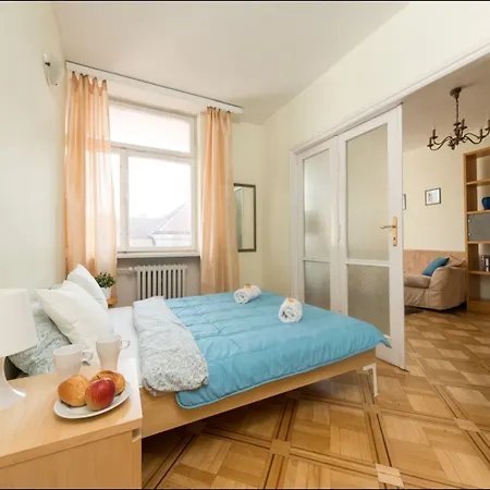 P&o Dluga Apartman *